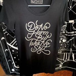 Women’s shirt